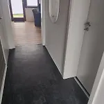 Ferienhaus Haus Langert - Einfamilienhaus Mit Terrasse Und Garten Zur Alleinigen Nutzung Baesweiler