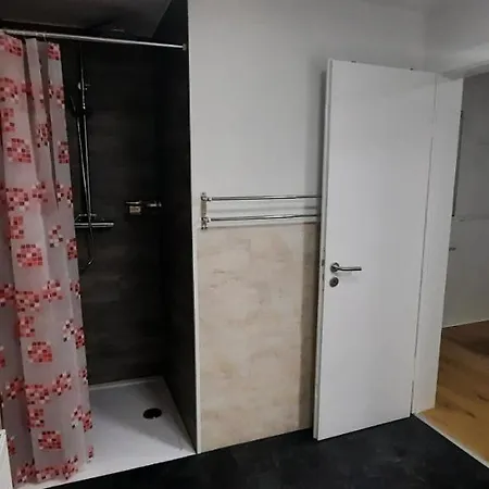 בית נופש Haus Langert - Einfamilienhaus Mit Terrasse Und Garten Zur Alleinigen Nutzung באסוויילר