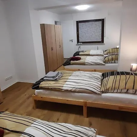 Haus Langert - Einfamilienhaus Mit Terrasse Und Garten Zur Alleinigen Nutzung Prázdninový dům *