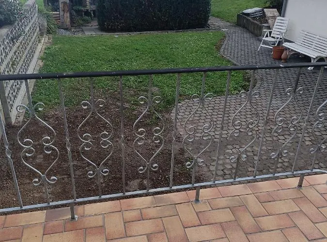 Haus Langert - Einfamilienhaus Mit Terrasse Und Garten Zur Alleinigen Nutzung