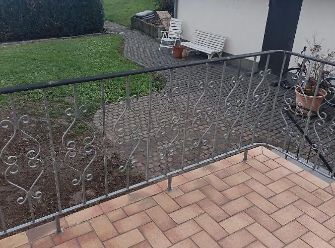 Haus Langert - Einfamilienhaus Mit Terrasse Und Garten Zur Alleinigen Nutzung Baesweiler