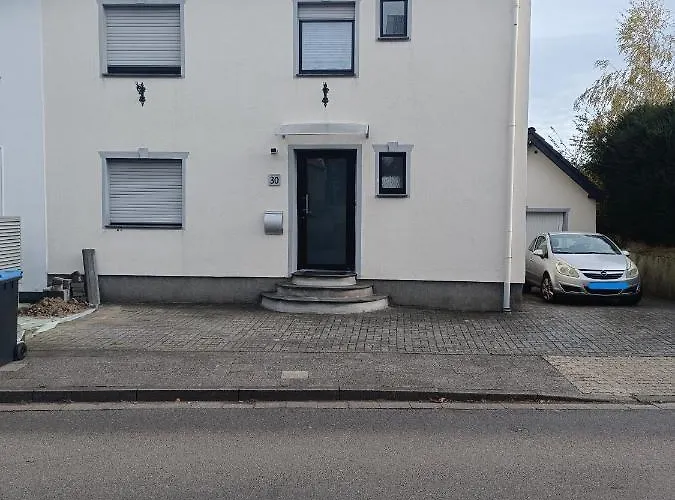 Haus Langert - Einfamilienhaus Mit Terrasse Und Garten Zur Alleinigen Nutzung