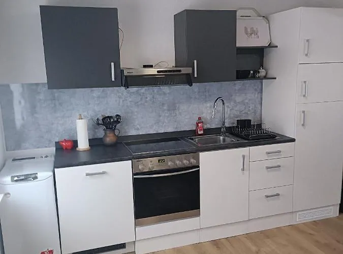 Haus Langert - Einfamilienhaus Mit Terrasse Und Garten Zur Alleinigen Nutzung Prázdninový dům *