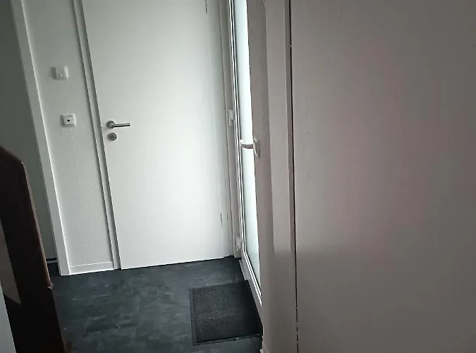 Haus Langert - Einfamilienhaus Mit Terrasse Und Garten Zur Alleinigen Nutzung