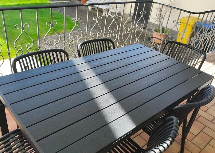 Haus Langert - Einfamilienhaus Mit Terrasse Und Garten Zur Alleinigen Nutzung